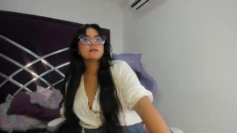 lunascarleht online show from 02-12-26, 01:28