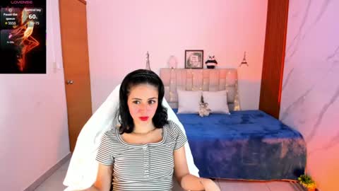 Snapshot of lunascoott chatting on 07-26-26, 01:25 ARI online show from 07-26-26, 01:25