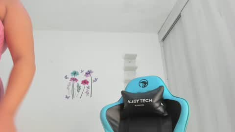 luna online show from 02-04-25, 03:47