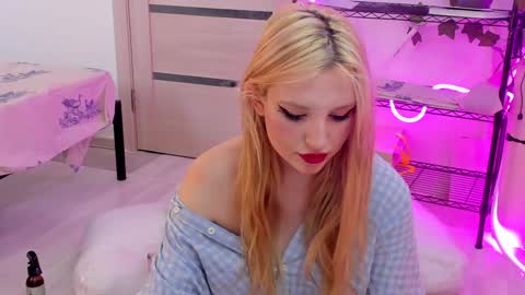 Kate online show from 01-12-25, 06:49