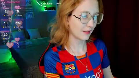 Snapshot of lunaterry chatting on 06-18-26, 09:14 lunaterry online show from 06-18-26, 09:14