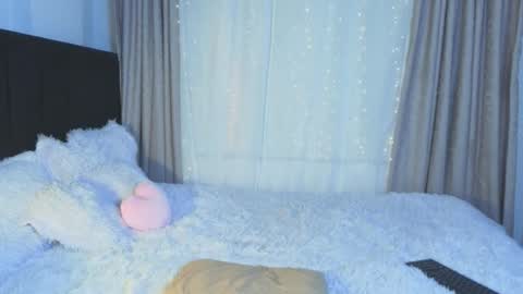 lunavelvet7 online show from 02-24-26, 05:22