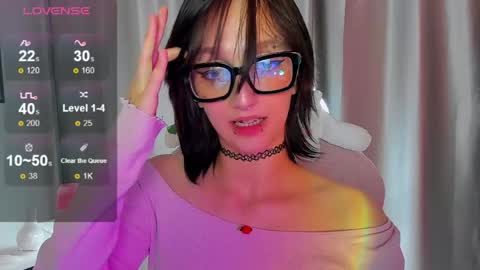 Snapshot of lunavogue chatting on 05-31-26, 03:41 call me a pose striker online show from 05-31-26, 03:41