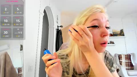 Luna online show from 07-15-26, 12:21