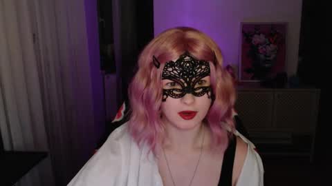 Snapshot of lunaxcherry chatting on 02-23-26, 05:54 LunaXcherry online show from 02-23-26, 05:54
