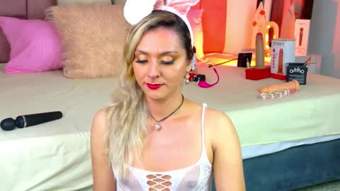 lunitadiva online show from 01-13-26, 03:06