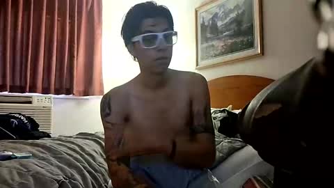 lunn10mcl online show from 11-21-25, 11:36