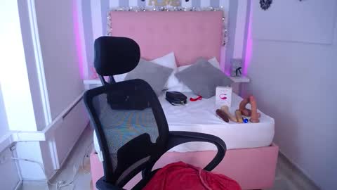 lunna_boobs20 online show from 11-15-25, 05:27