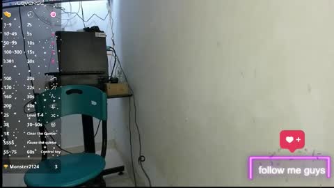 lunna_noir online show from 02-18-26, 02:02