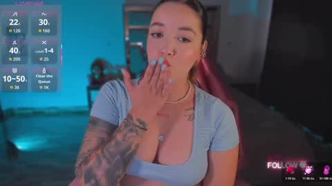 LUNA ROSE online show from 11-05-25, 05:02