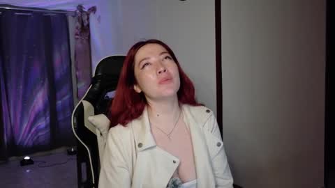 Luna online show from 10-26-25, 01:22