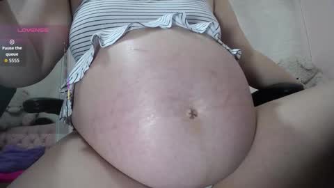 Snapshot of lunnadoll chatting on 10-09-25, 03:37 Katty what ever do you want on my pv is for extra tokens minimi 250 tks ty u for understand online show from 10-09-25, 03:37