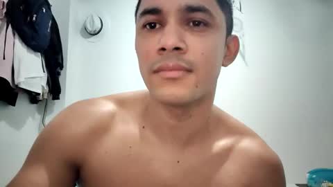 Snapshot of lunnybrown chatting on 05-31-26, 06:53 lunny online show from 05-31-26, 06:53