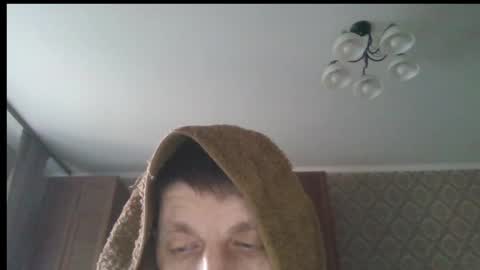 Snapshot of luntik10 chatting on 05-27-26, 12:35 luntik10 online show from 05-27-26, 12:35