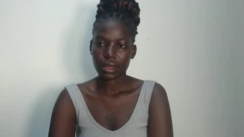 Snapshot of luo_queen chatting on 05-07-26, 03:12 luo_queen online show from 05-07-26, 03:12
