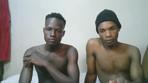 luoislove online show from 04-11-26, 07:07