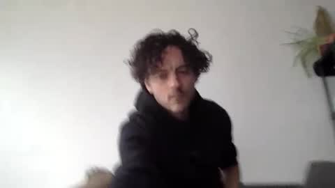 Snapshot of lupine_666 chatting on 01-28-25, 12:00 Lupine online show from 01-28-25, 12:00