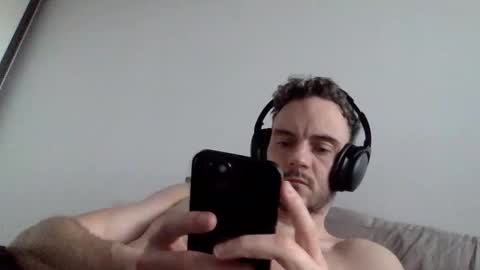 Lupine online show from 02-22-26, 04:49