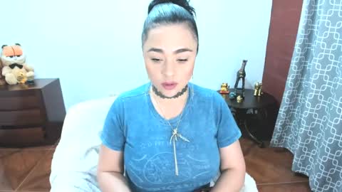 Snapshot of luscious86 chatting on 07-03-26, 08:37 PAULINA online show from 07-03-26, 08:37