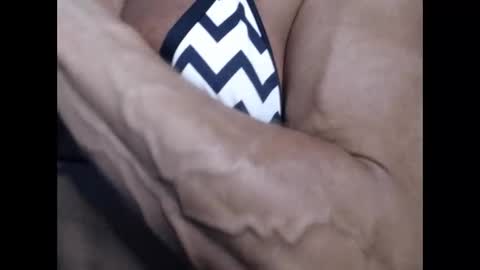 Snapshot of lusexyhot chatting on 01-31-25, 12:50 lusexyhot online show from 01-31-25, 12:50