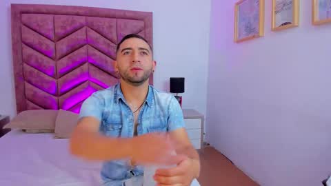 Lushian And Luna online show from 02-10-26, 03:05