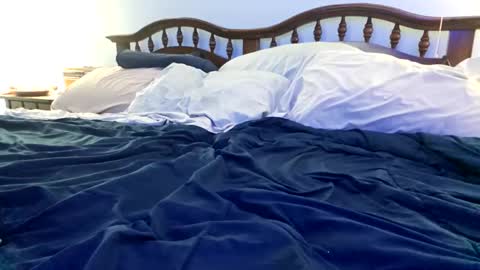 Snapshot of lushuslucy chatting on 12-20-24, 01:36 Kikithebaee online show from 12-20-24, 01:36