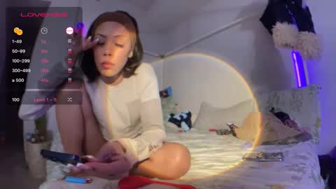 LOLA online show from 03-11-26, 07:36