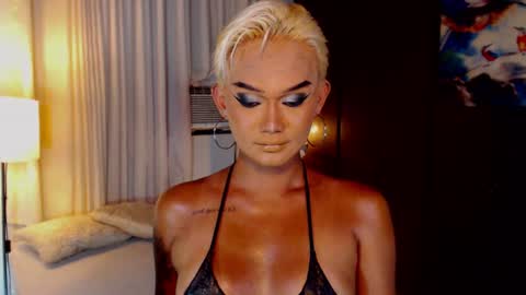 Snapshot of lustfulltrans chatting on 07-11-26, 05:21 AdriannaFowks online show from 07-11-26, 05:21