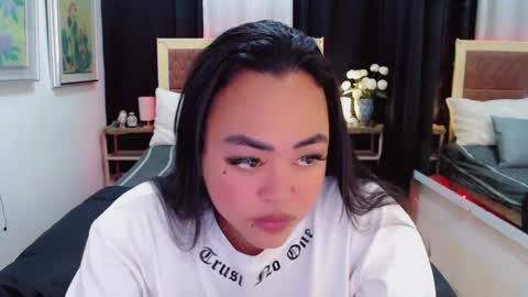 Trina online show from 01-09-25, 11:36