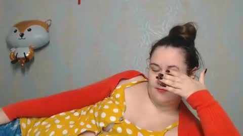 Snapshot of lustifulm chatting on 04-23-26, 11:18 lustifulm online show from 04-23-26, 11:18