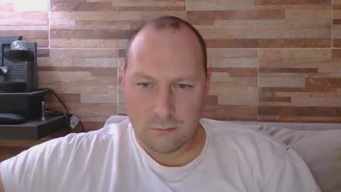 Snapshot of lustonfan chatting on 05-16-26, 12:48 lustonfan online show from 05-16-26, 12:48