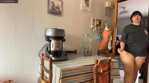 Snapshot of lustpsychos chatting on 02-18-25, 10:27 lustpsychos online show from 02-18-25, 10:27