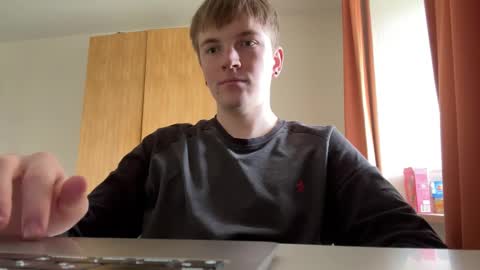 Nik online show from 10-15-25, 08:14