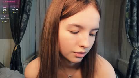 Snapshot of lusty_miss_di chatting on 01-30-25, 01:22 Isabel online show from 01-30-25, 01:22