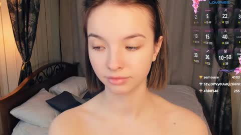 Snapshot of lusty_miss_di chatting on 03-01-25, 01:22 Isabel online show from 03-01-25, 01:22