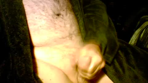 Snapshot of luv2cum4u482 chatting on 06-18-26, 03:51 luv2cum4u482 online show from 06-18-26, 03:51