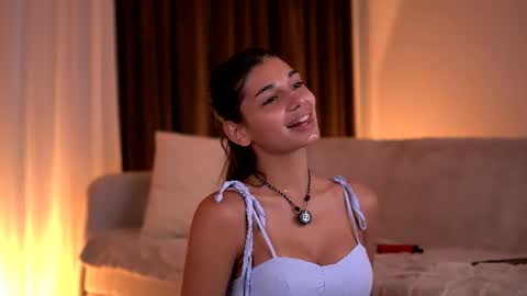 Snapshot of luvcaprice chatting on 06-22-26, 05:10 Caprice online show from 06-22-26, 05:10