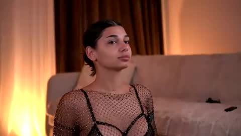 Snapshot of luvcaprice chatting on 06-26-26, 12:42 Caprice online show from 06-26-26, 12:42