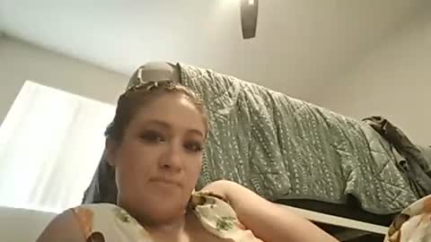 luvmypuzelicked online show from 03-01-25, 09:04