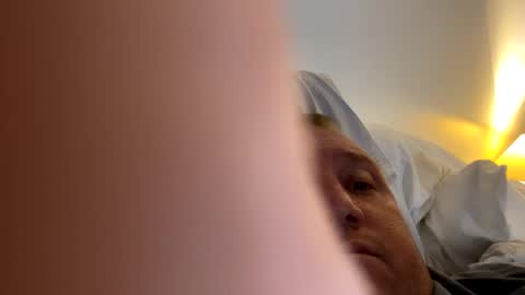 Snapshot of luvtobenude21 chatting on 12-17-24, 12:33 Joe and Sarah online show from 12-17-24, 12:33