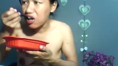 Bee Bee online show from 02-14-26, 04:09