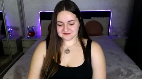 Snapshot of lux_lizz chatting on 02-28-26, 10:55 lux_lizz online show from 02-28-26, 10:55