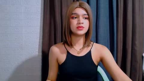 queen lux online show from 03-11-26, 08:59