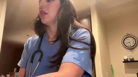 luxcher22 online show from 02-06-25, 03:27