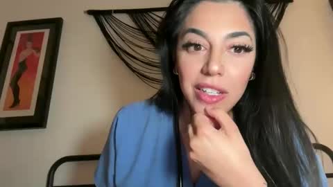 Snapshot of luxcher22 chatting on 04-25-26, 04:59 luxcher22 online show from 04-25-26, 04:59