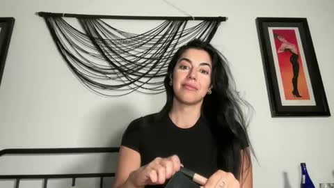 Snapshot of luxcher22 chatting on 05-14-26, 03:02 luxcher22 online show from 05-14-26, 03:02