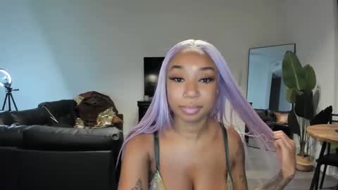 LUXE DOLL online show from 09-16-25, 04:13