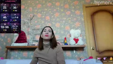 Sophie online show from 02-27-25, 07:55