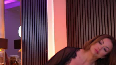 luxennoir online show from 05-17-26, 05:38