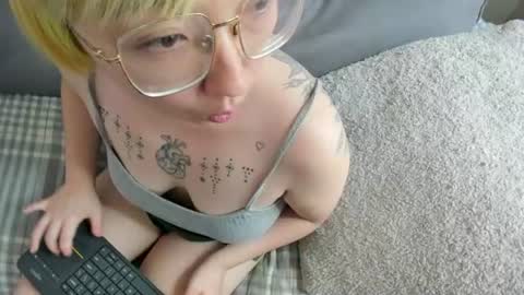 LuxGray online show from 07-05-26, 02:57